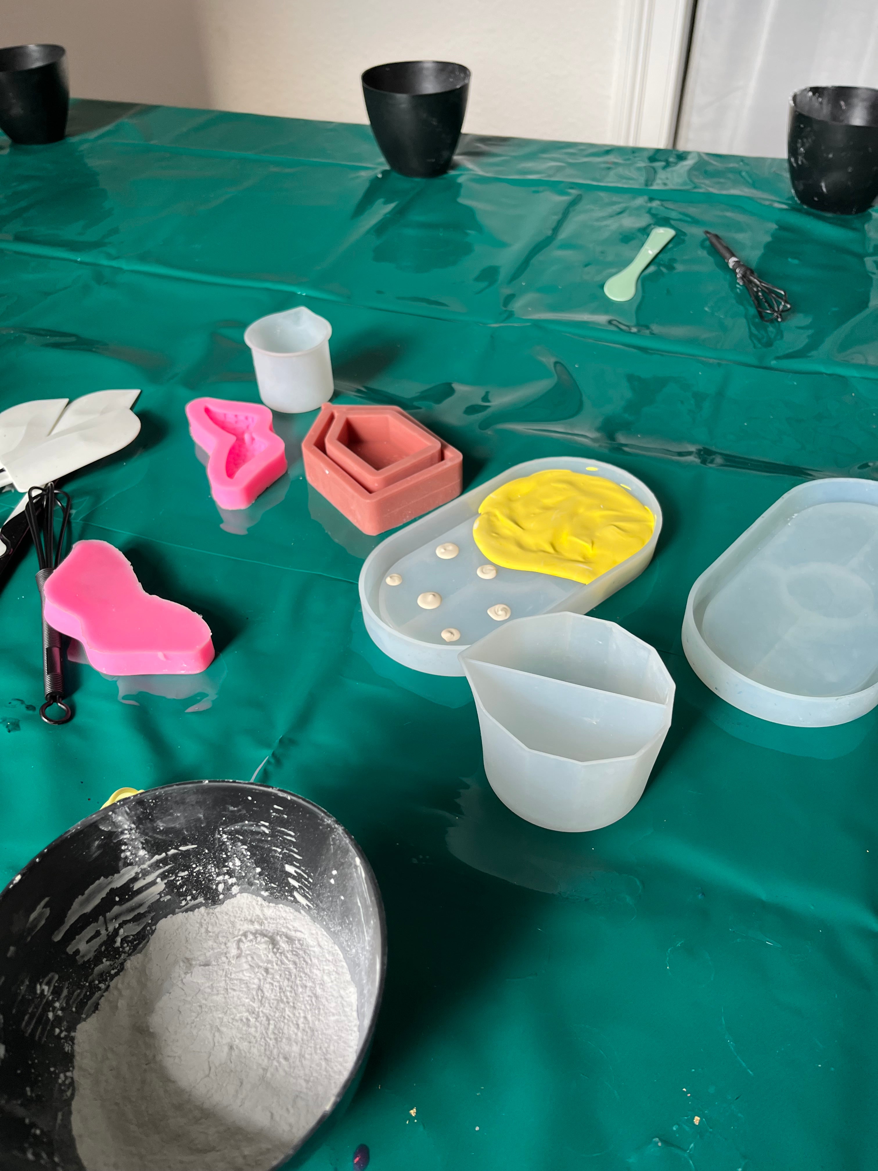 Jesmonite Workshop | gieße deine eigene Form | probier dich aus