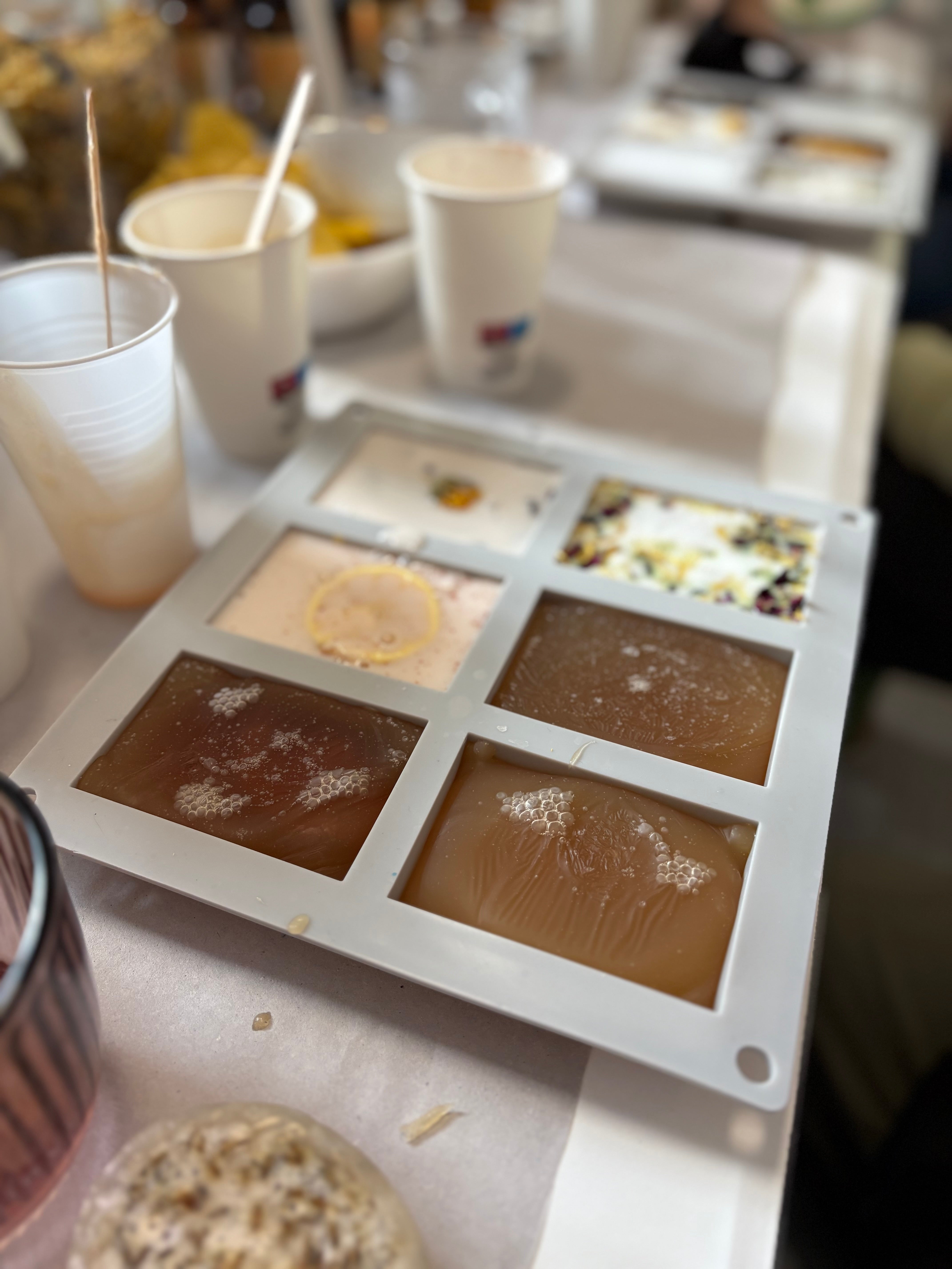 Seifenworkshop & inkl. Lehre über Wirksamkeit ätherischer Öle