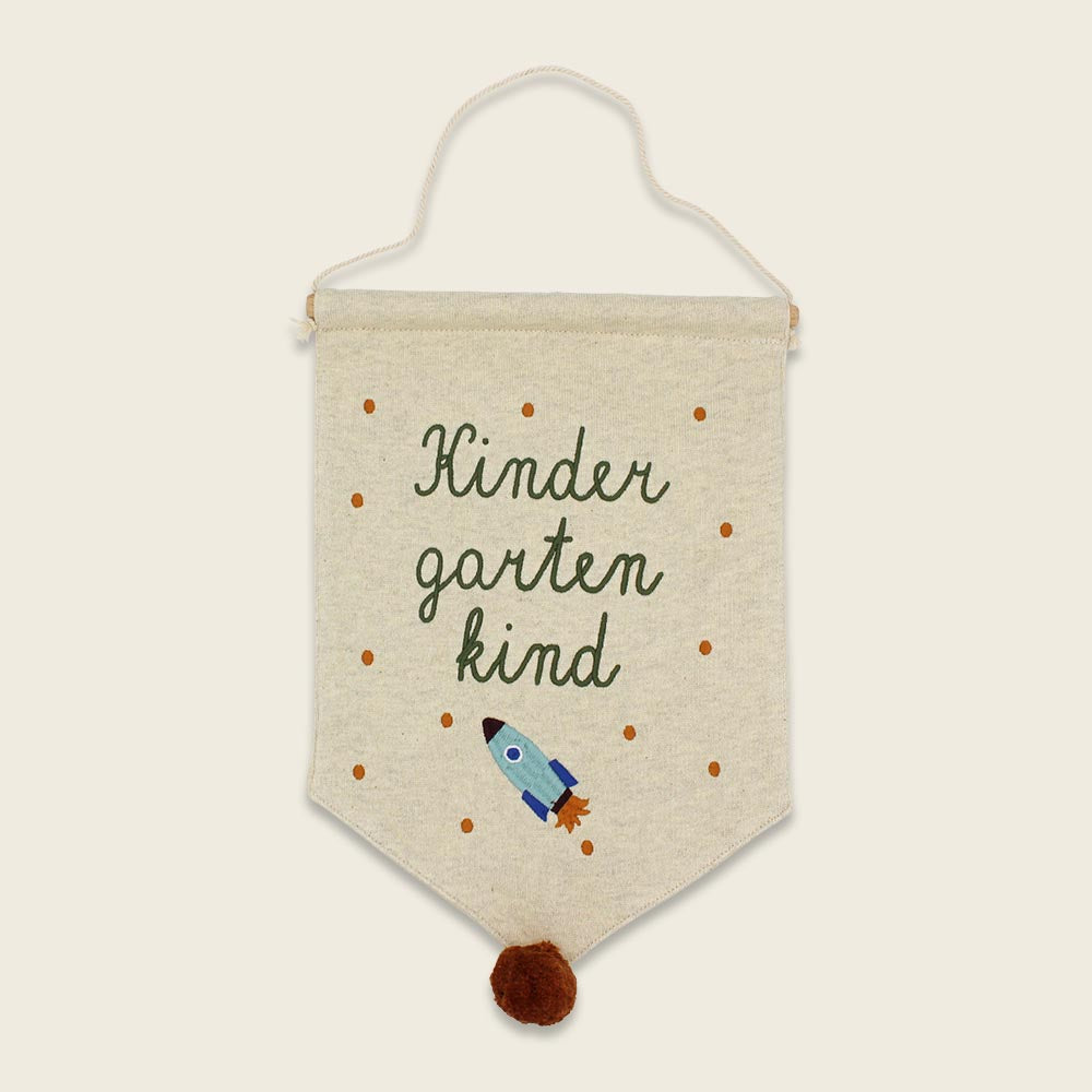 Wandbehang “Kindergartenkind” Rakete | Wimpel | Ava&Yves