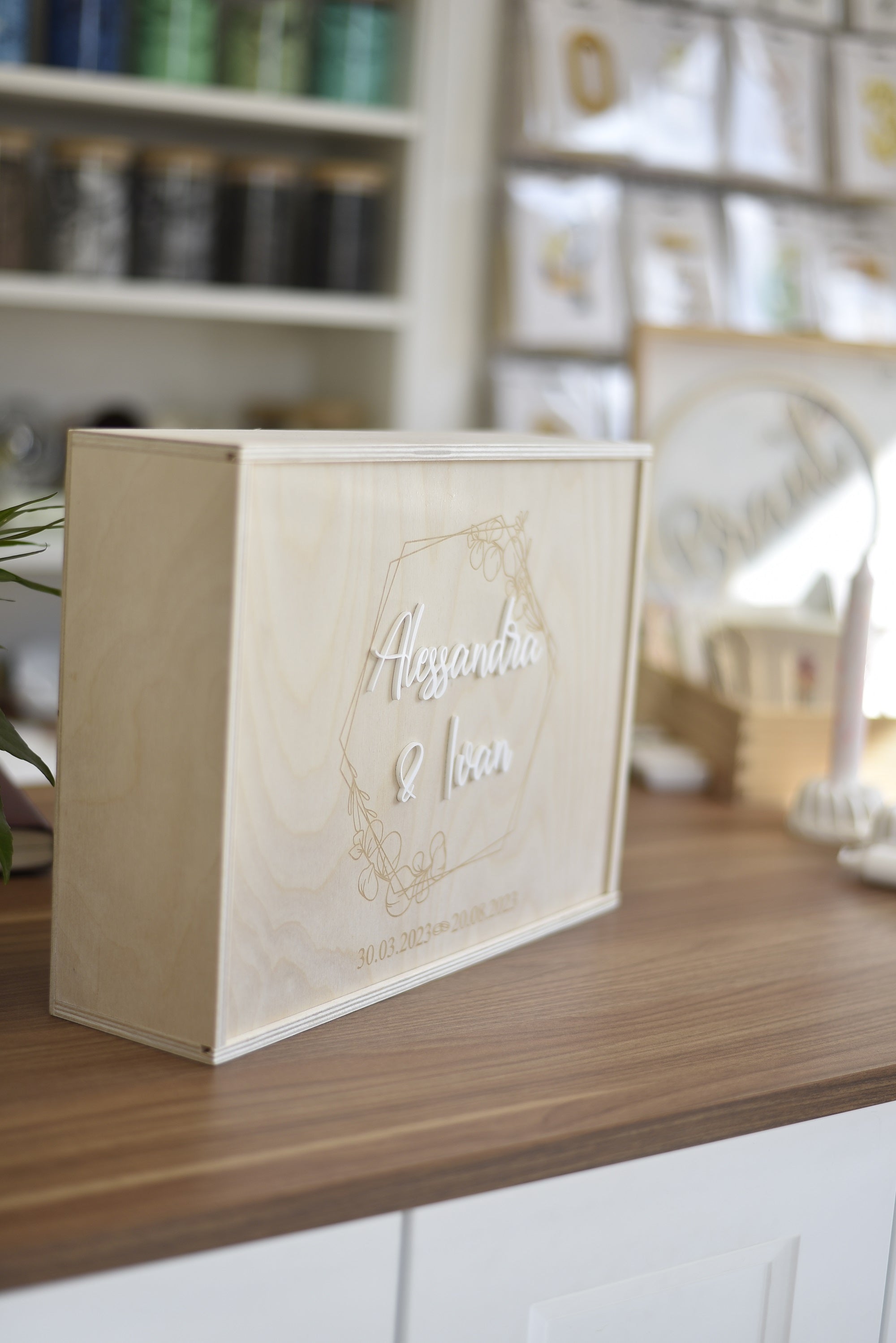 Erinnerungskiste zur Hochzeit | Eukalyptusranken modern | 3D-Optik