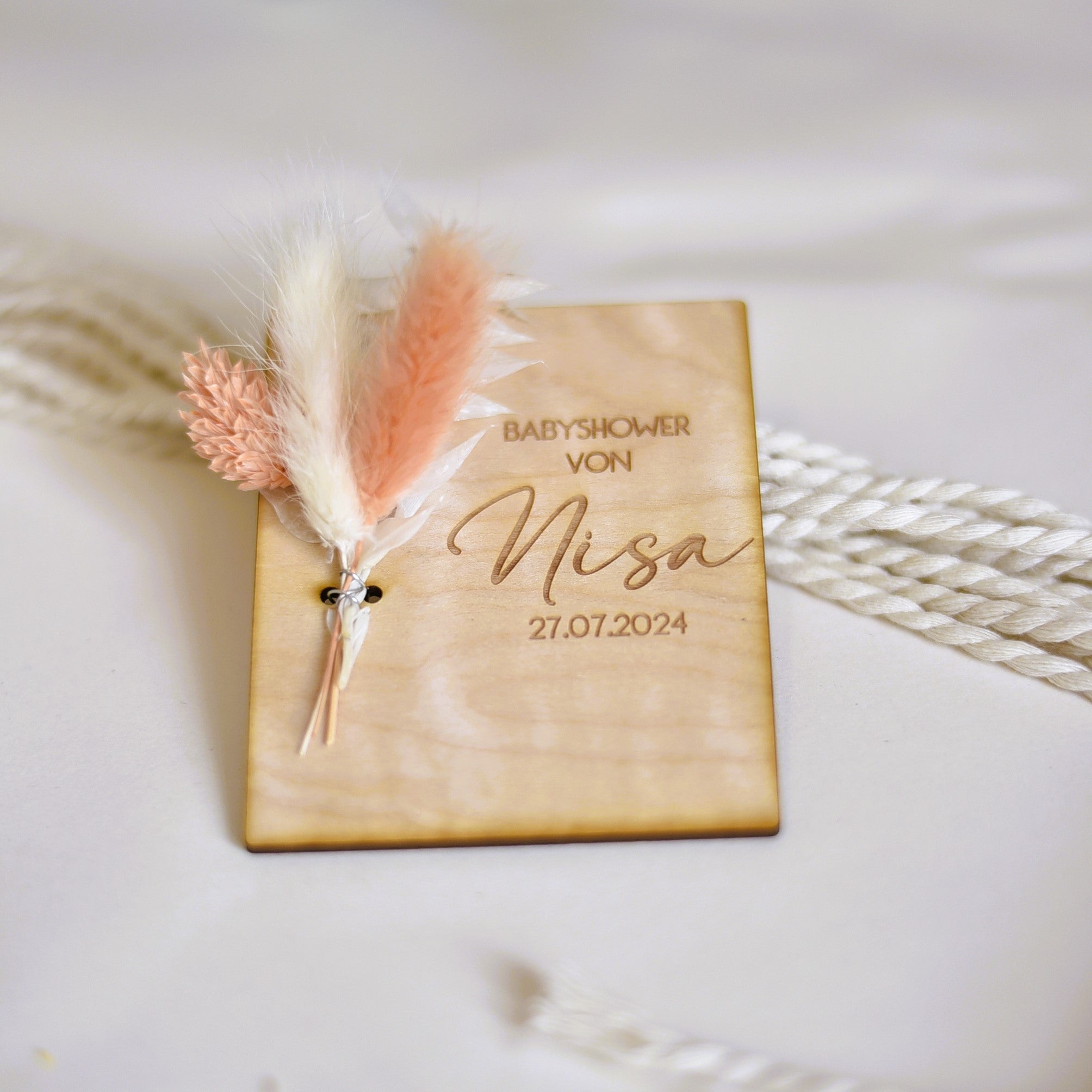 Holzkarten mit Trockenblumen | Gastgeschenk | Aufmerksamkeit