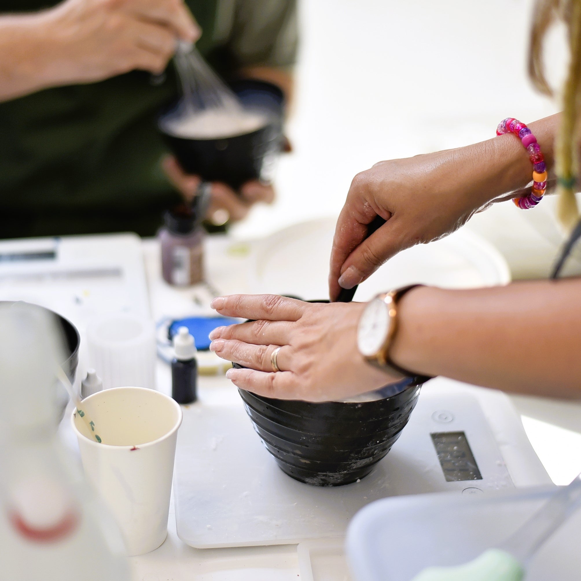 Jesmonite Workshop | gieße deine eigene Form | probier dich aus