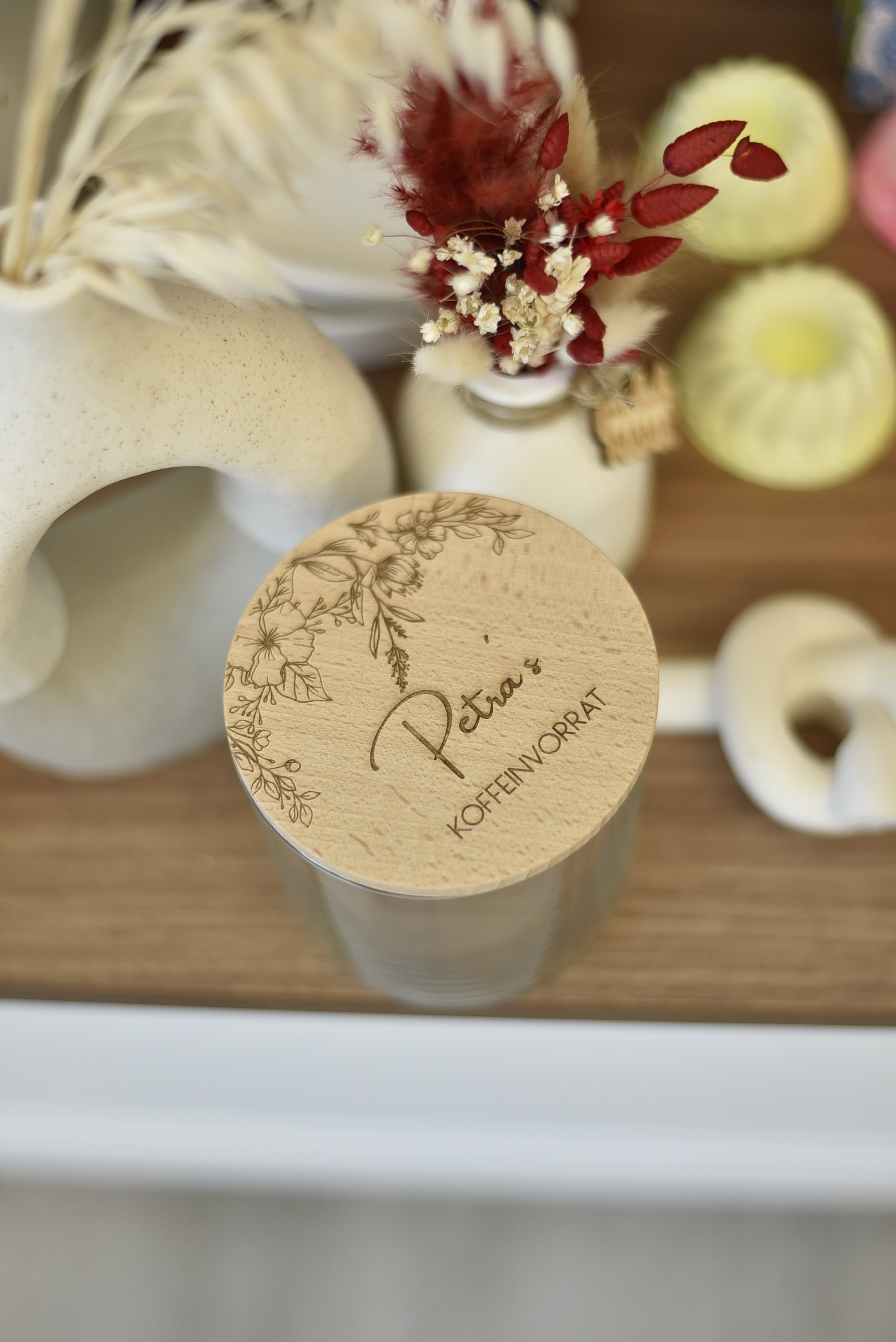 Koffeinvorrat | personalisiertes Aufbewahrungsglas | Geschenk zum Abschied Kindergarten, Kita | Glas mit graviertem Holzdeckel