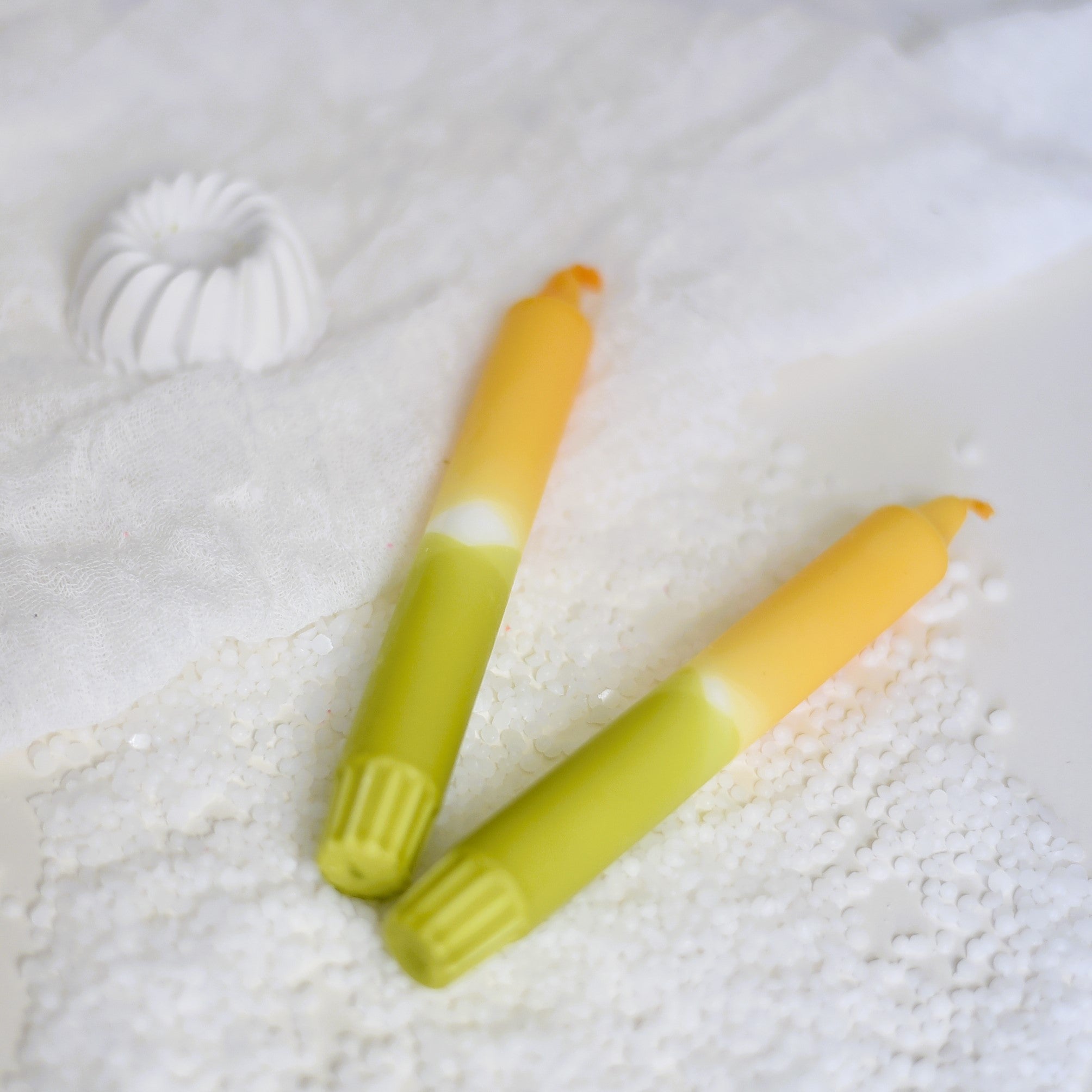 Dip Dye Kerze "Yellowgreen" | Handmade by Rosmarinparty