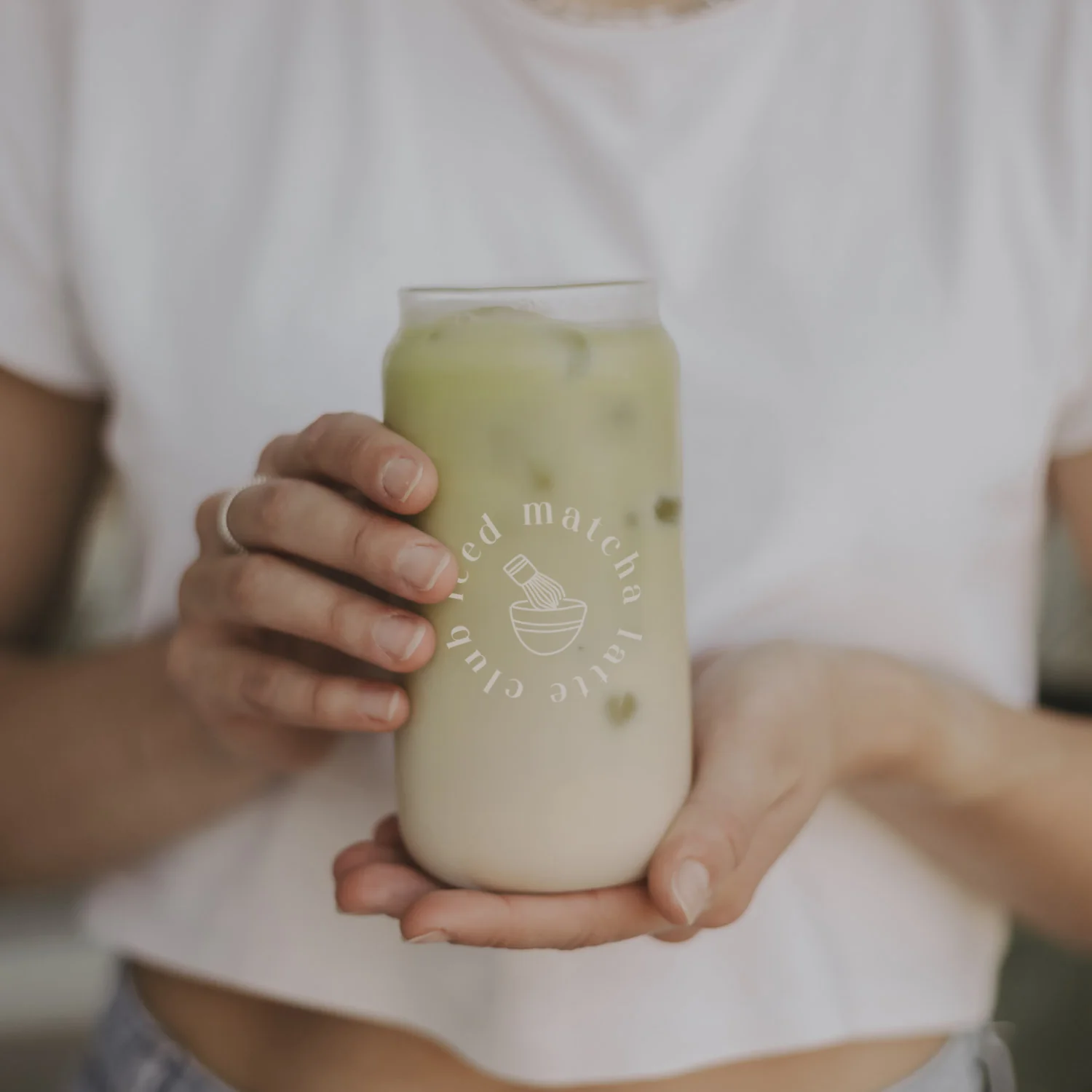Iced Matcha Latte Club Hohes Trinkglas | Eulenschnitt