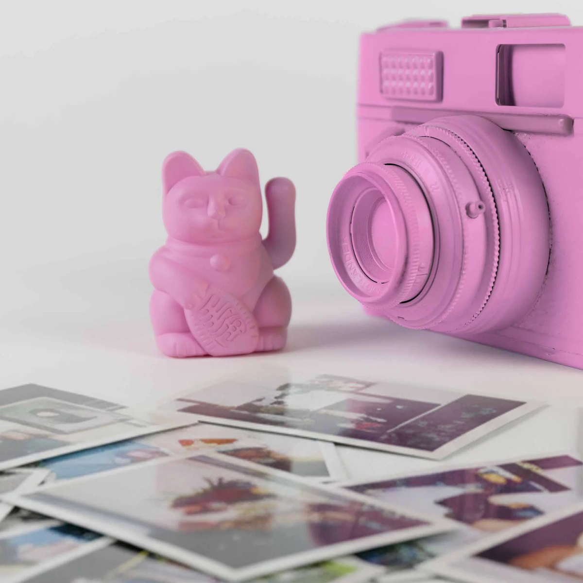 Winkekatze Solar | REBELLION | Hot Pink | Donkey