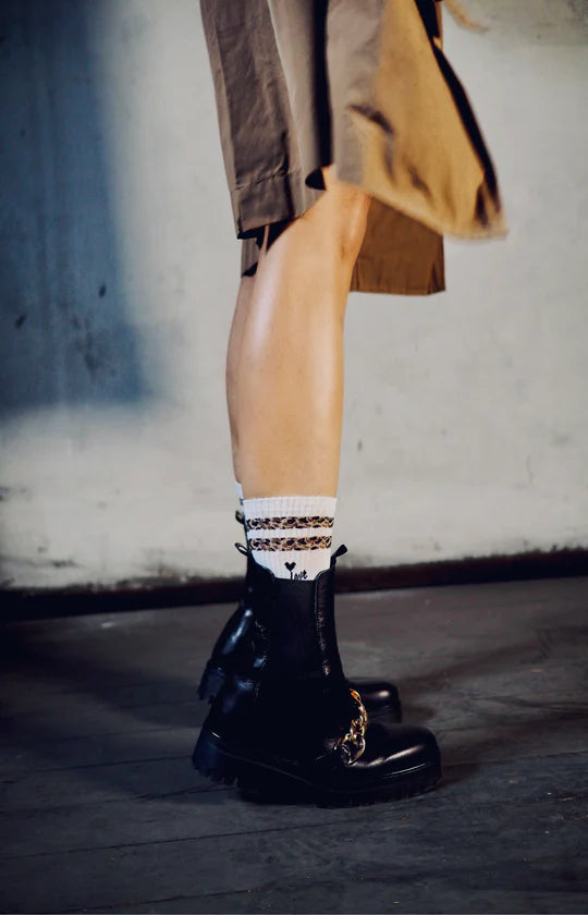 Leo Love Kids | Loones