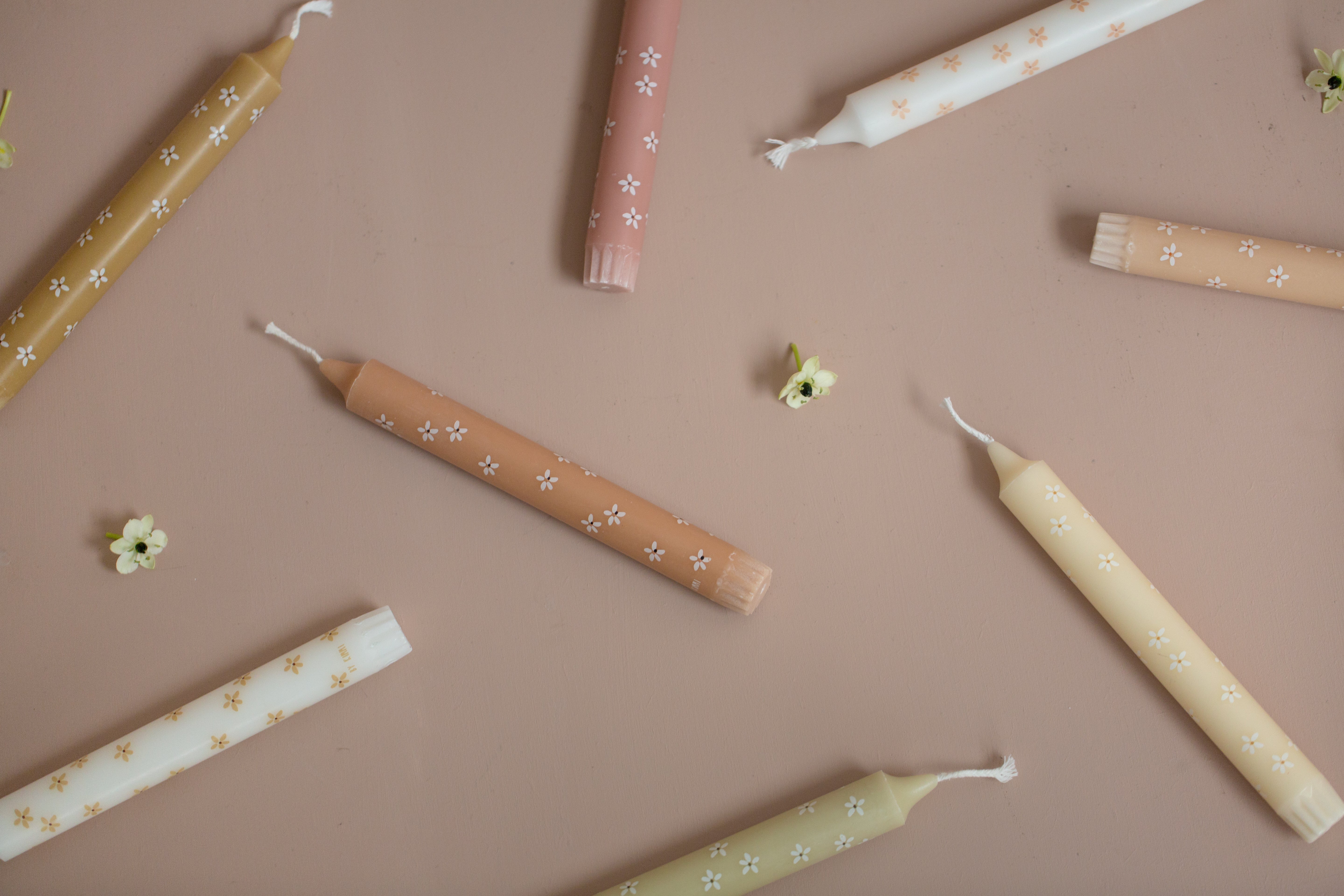 Flower Summer - Stabkerze | Rustik Lys | Blümchen