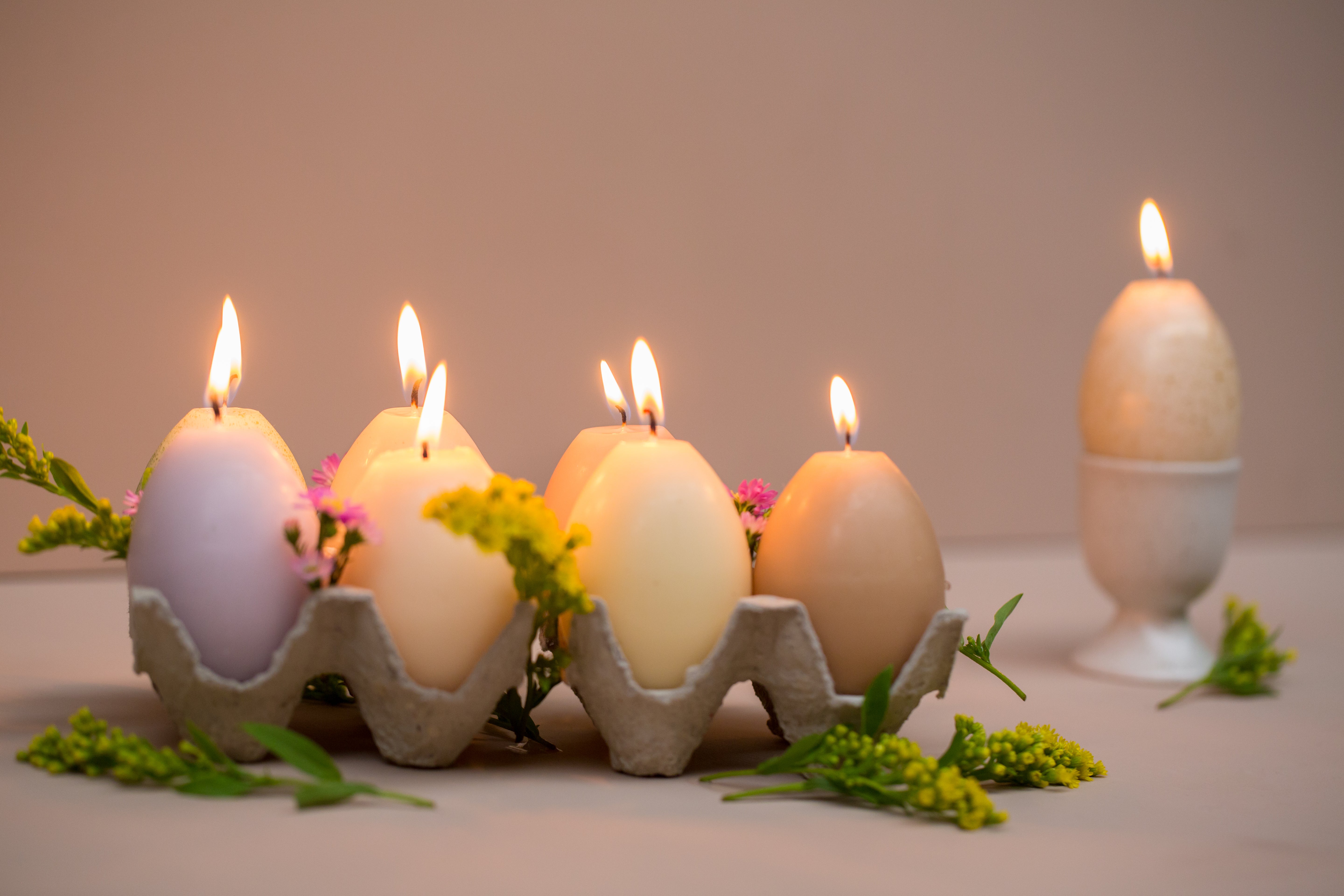 Osterei Kerzen 4er | Rustik Lys | Egg tray