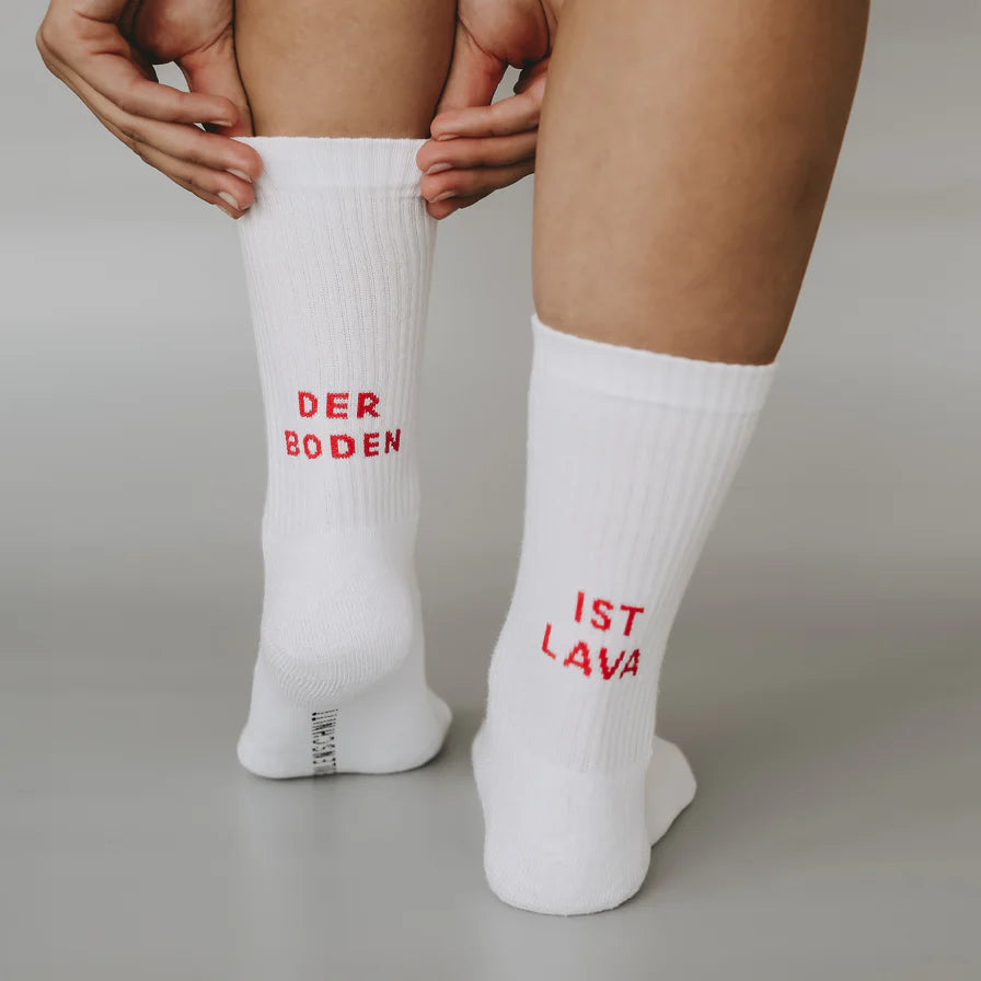 Der Boden ist Lava | Eulenschnitt | coole Socken
