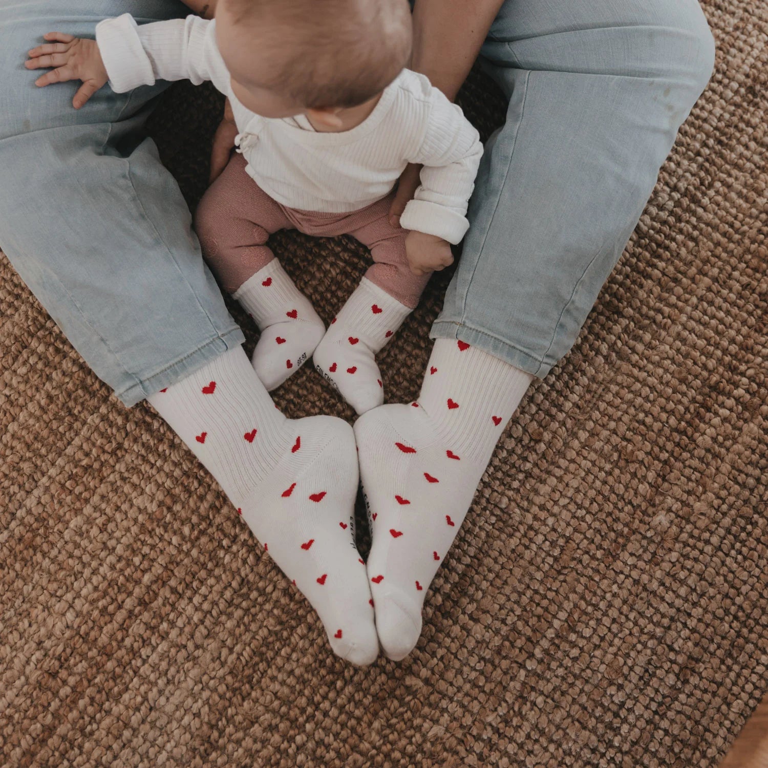 Herzchen-Socken Baby rot| Eulenschnitt | Schwangerschaft