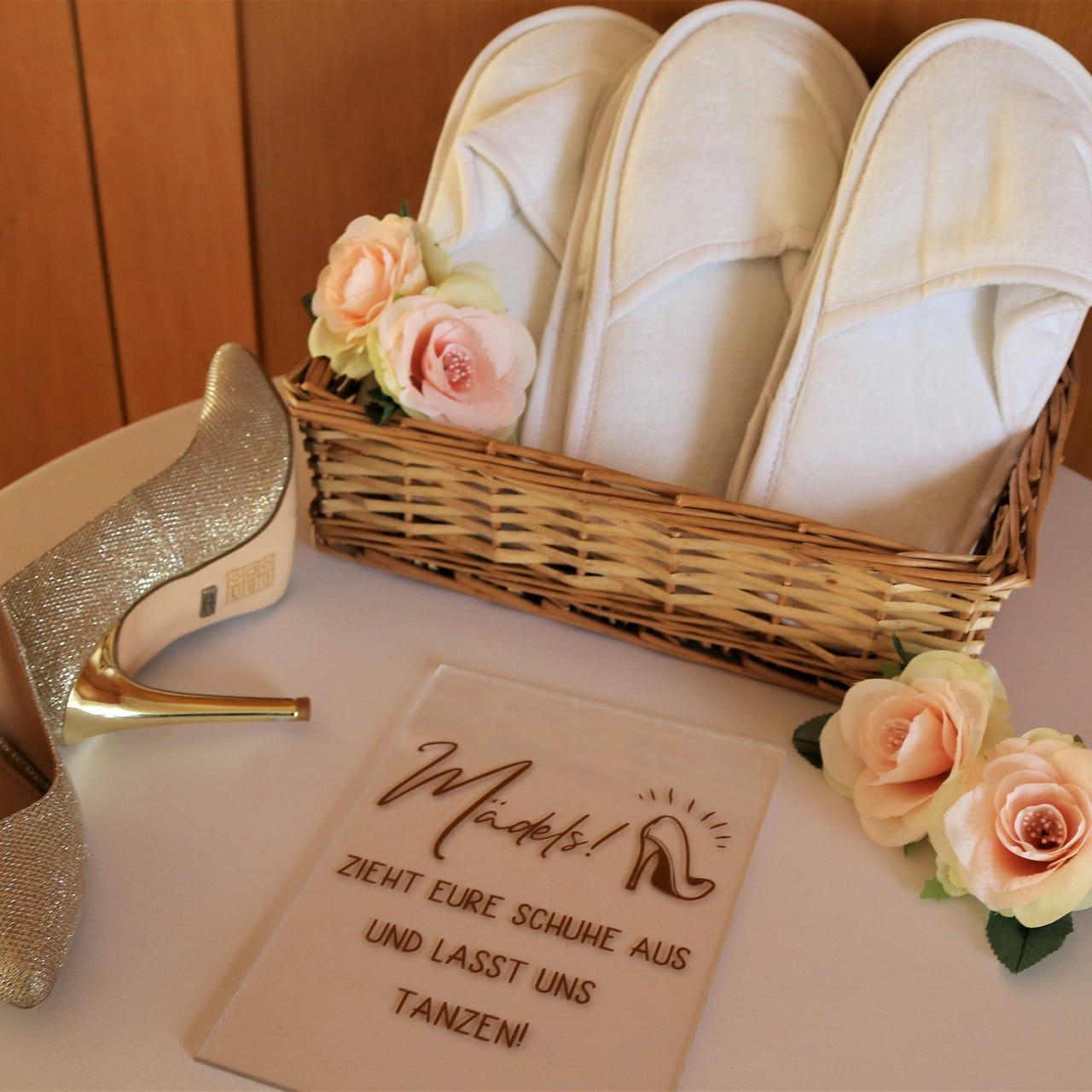 Frottee schlappen, mädels tanzt