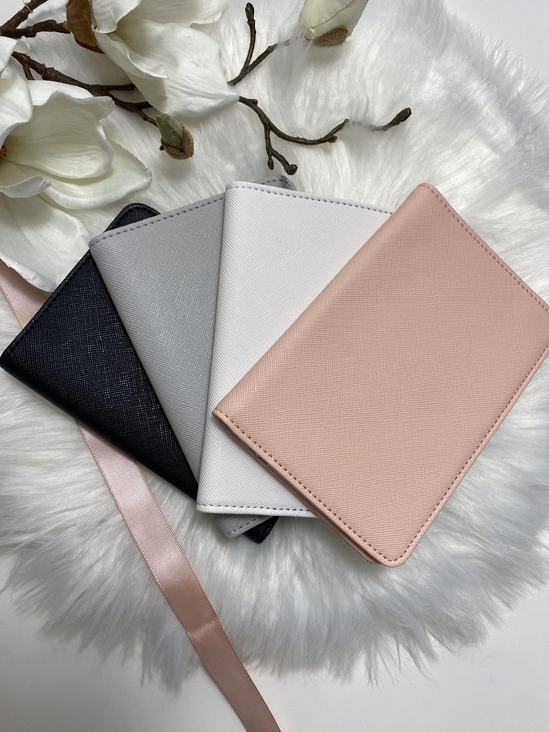 Farben der Impfpässe