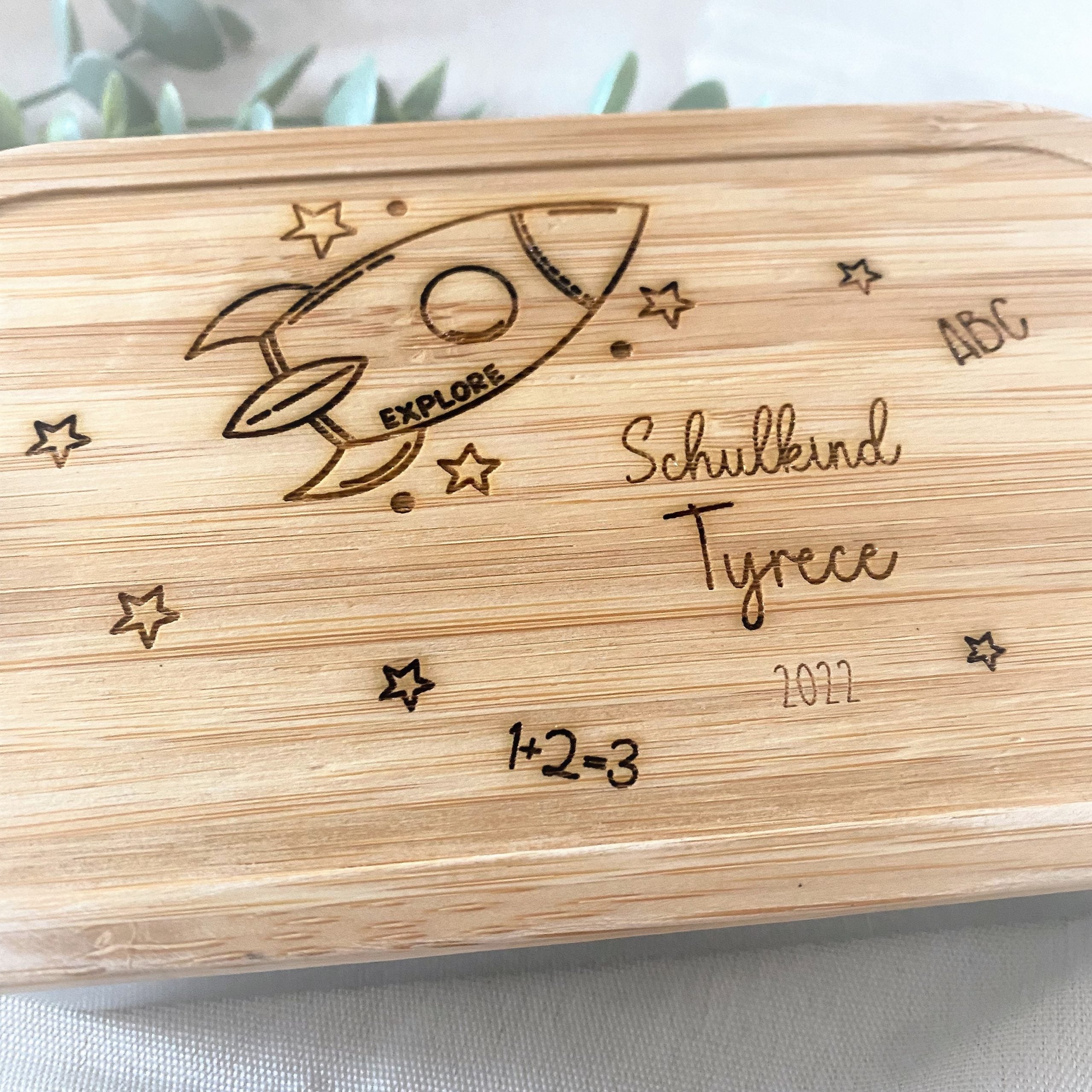 Personalisierte Brotdose | Schulstart | Einschulung | Rakete und Sterne