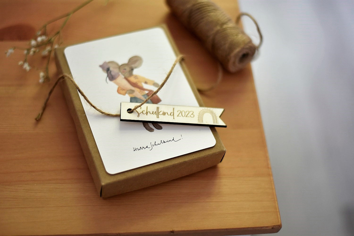 Geschenkanhänger Schulkind 2023 | Wimpelanhänger | Geschenkverpackung