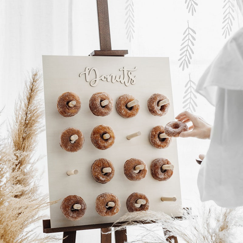 Donutwall aus Holz