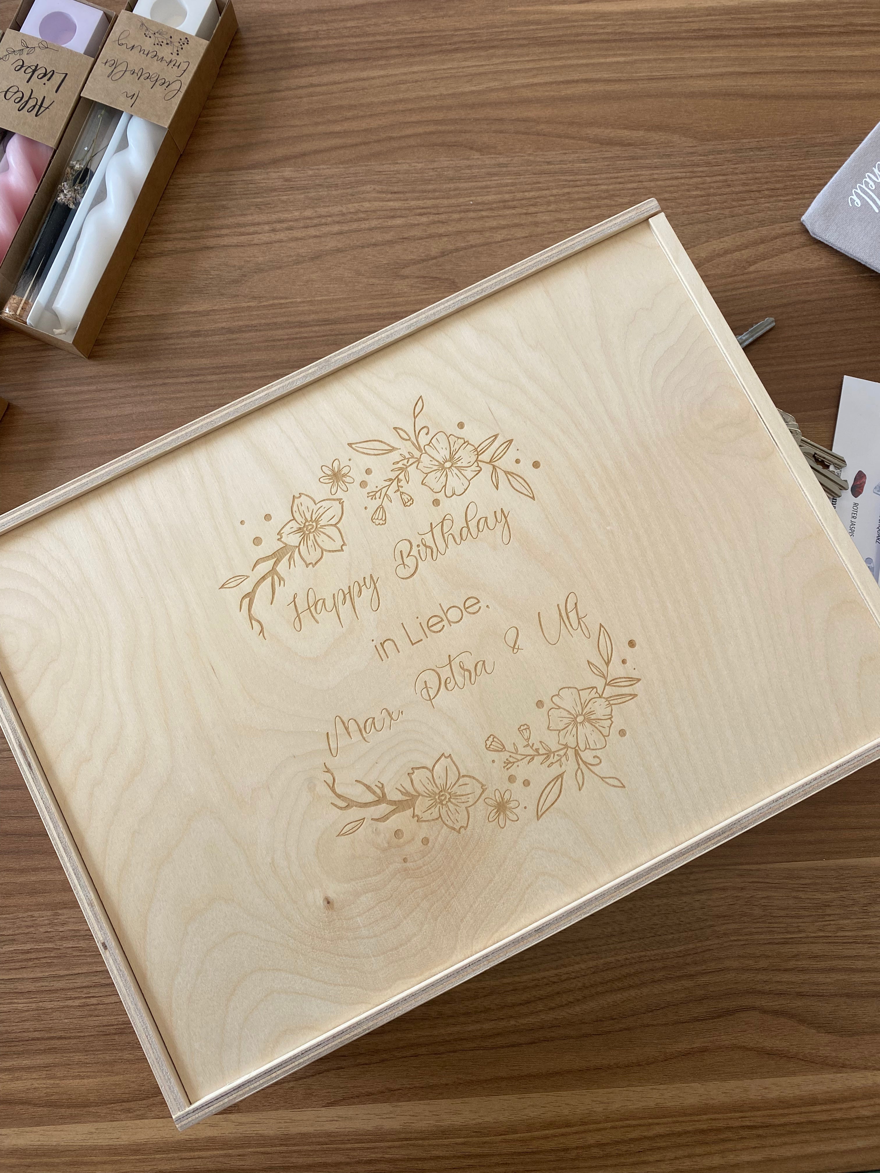 Erinnerungskiste Blumenranke | freie Textpersonalisierung | Abschiedsgeschenk Erzieher |