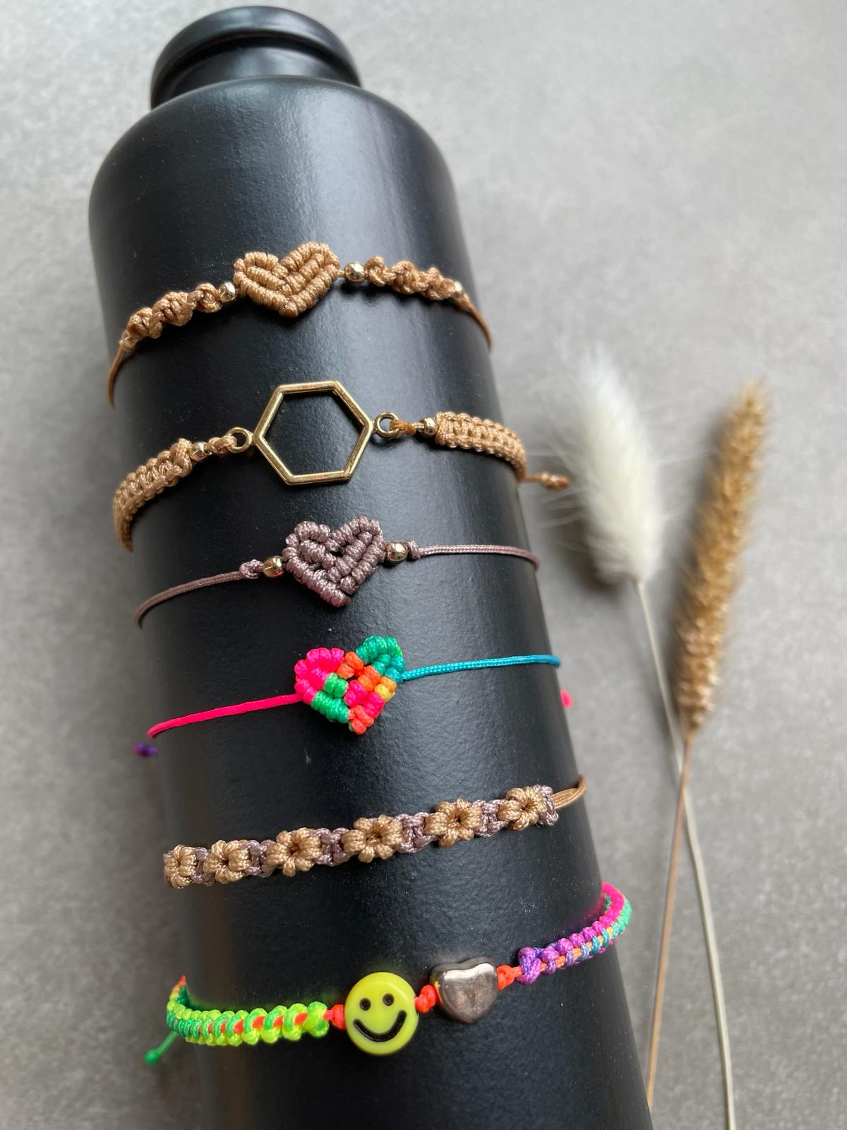 MAKRAMEE SCHMUCK-WORKSHOP | GESTALTE ZWEI ARMBÄNDER | mit Anastasia