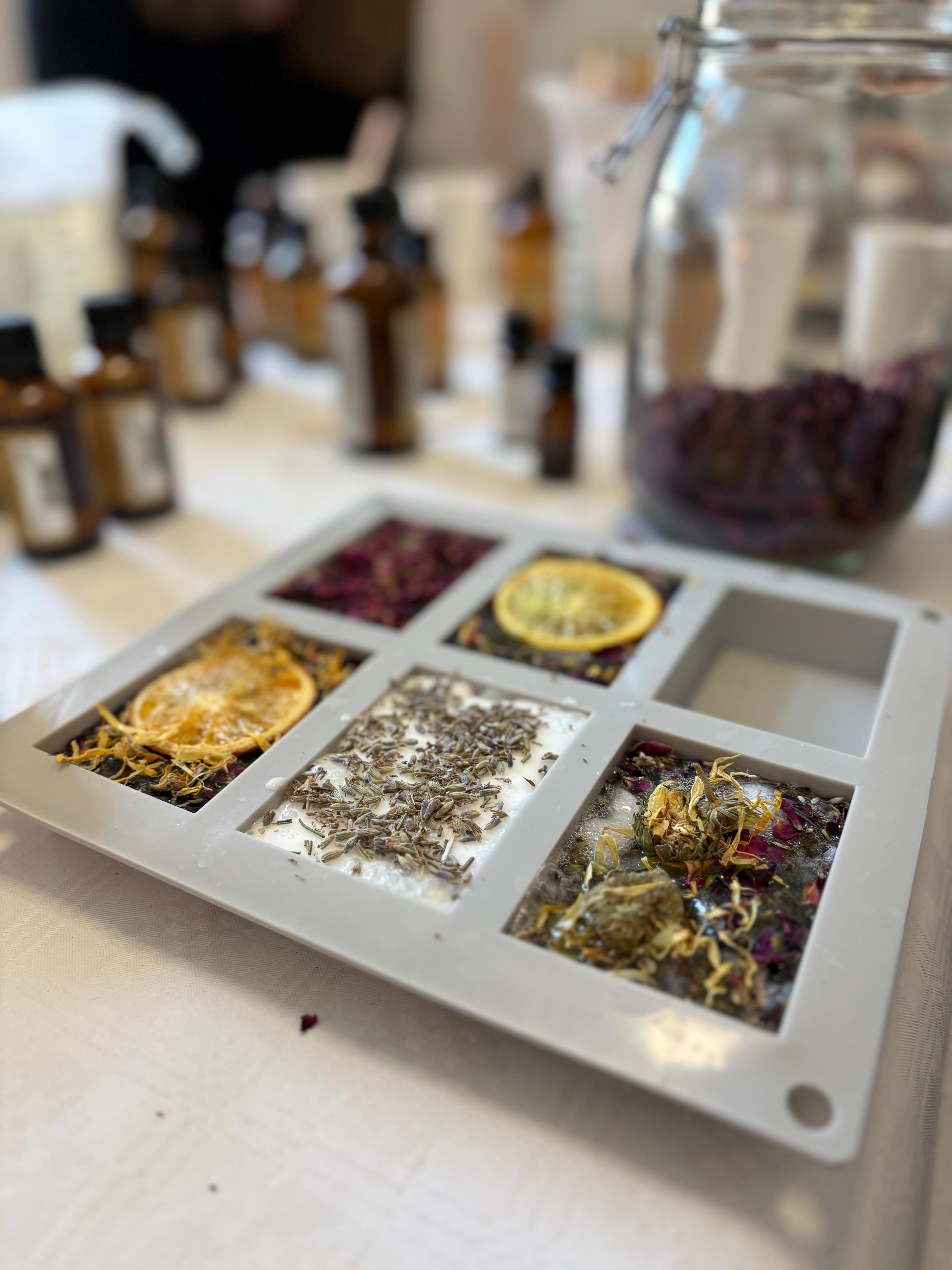 Seifenworkshop & inkl. Lehre über Wirksamkeit ätherischer Öle