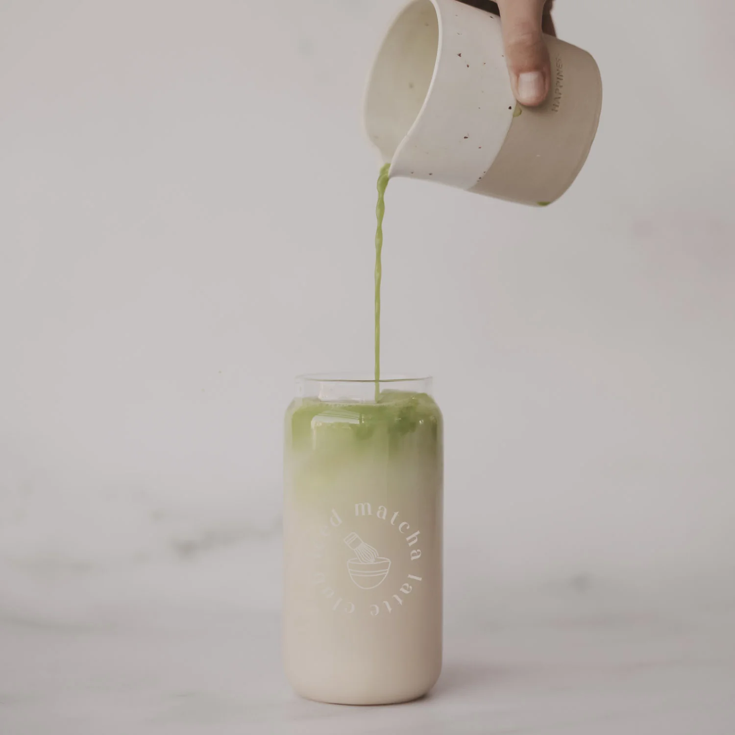 Iced Matcha Latte Club Hohes Trinkglas  | Eulenschnitt