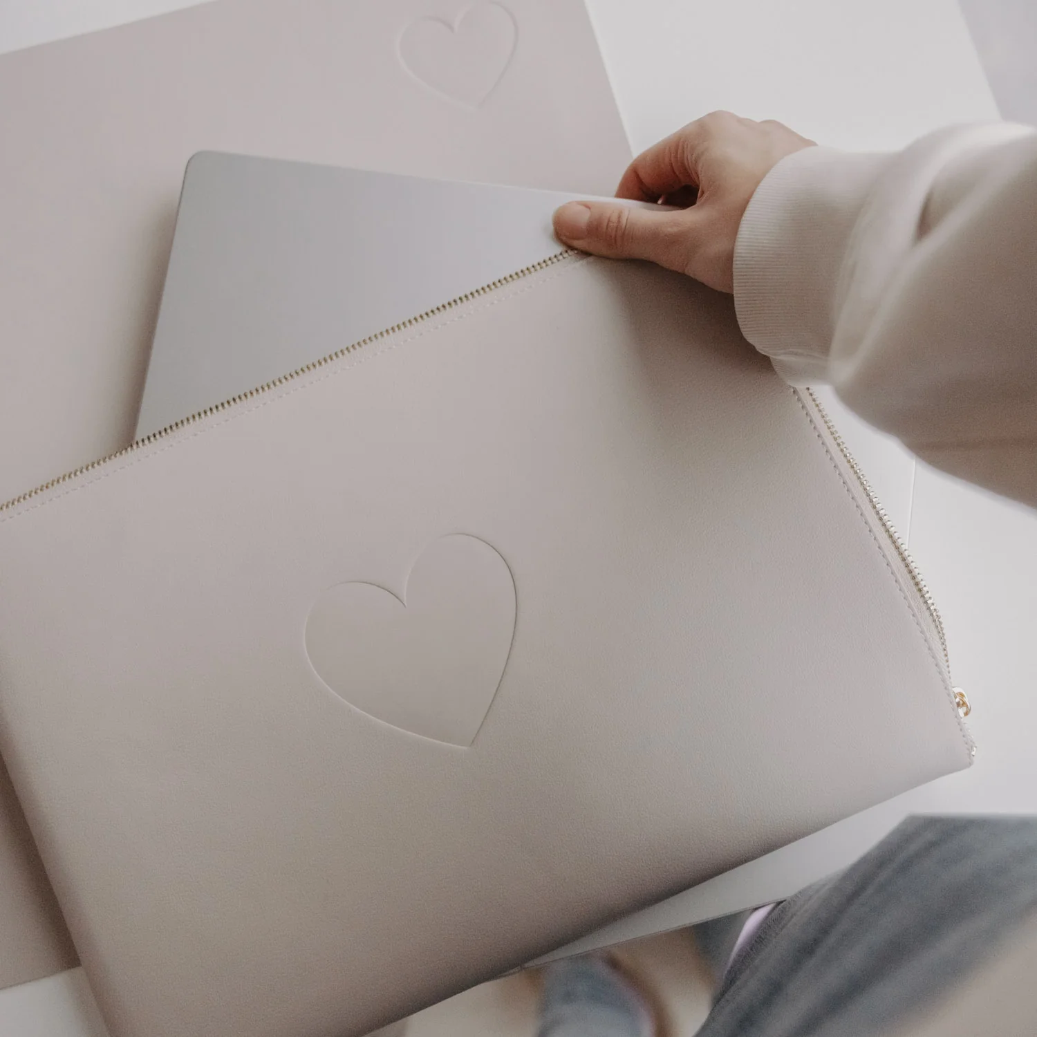Laptop Tasche Taupe | Eulenschnitt